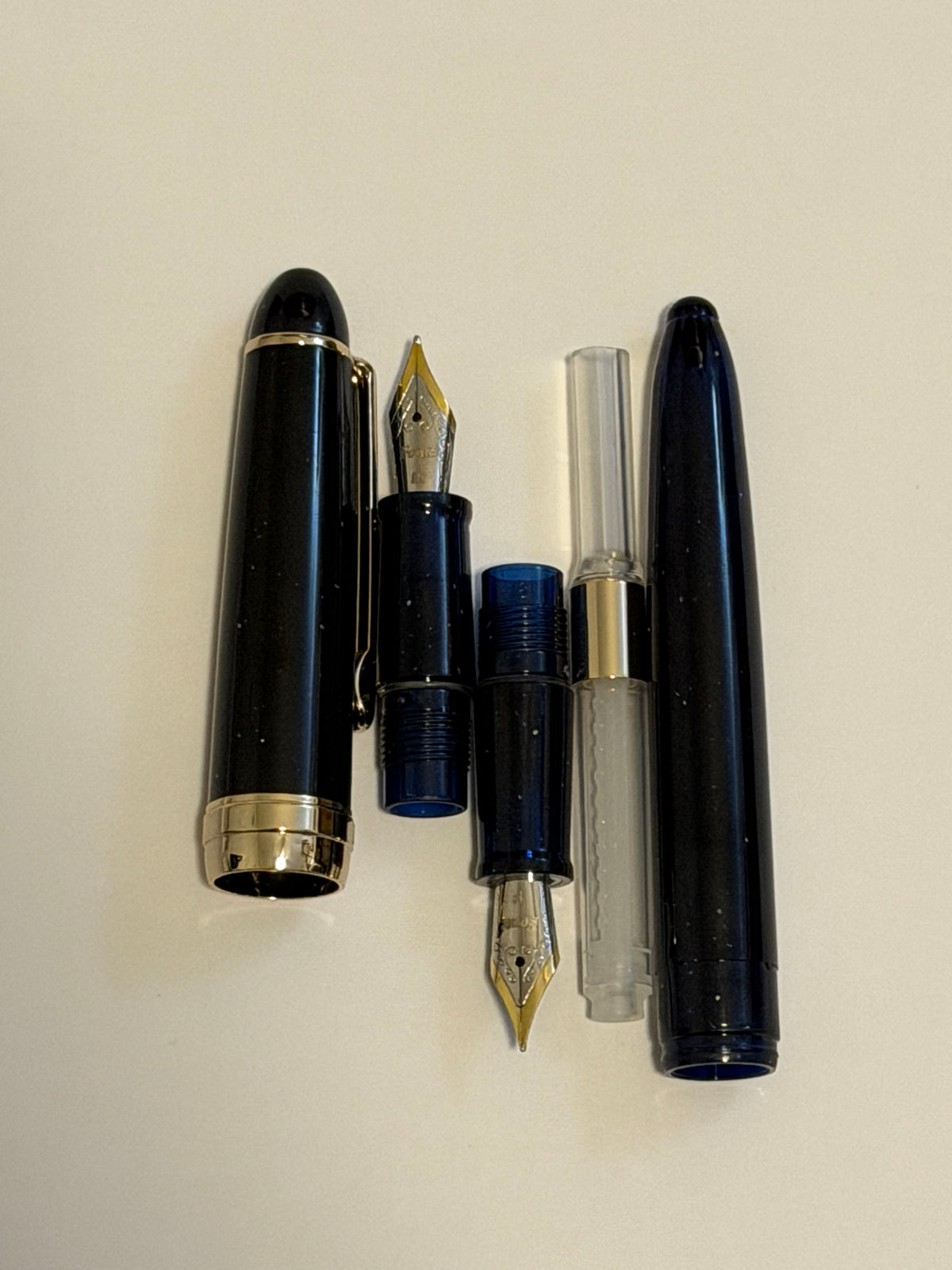 Fonte Sky Blue Fountain Pen - Fine and Medium Nibs
